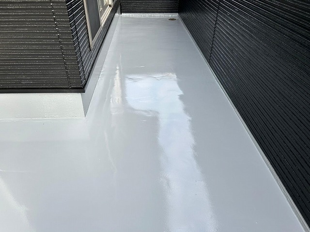 富士河口湖町　ベランダ　バルコニー　ウレタン　防水工事